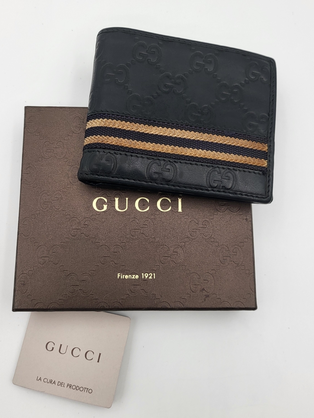 Gucci Royal Blue Embossed Leather Bifold Wallet with Beige/Blue Web Stripe Auth.